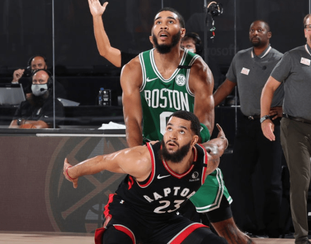  塔图姆50分绿军抢七淘汰热火  